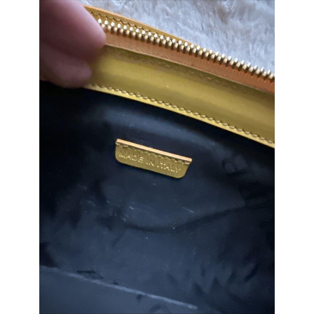 Burberry Yellow Handbag - Picture 6 of 7